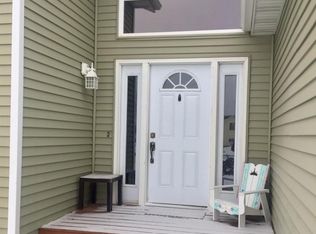 6050 Preston Loop, Bismarck, ND 58504