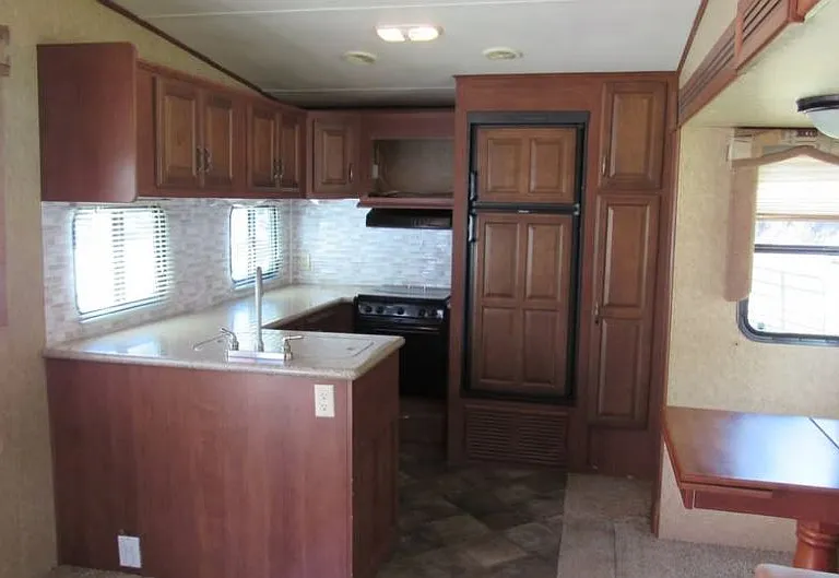 745 Lee Rd #4 — Photo 2