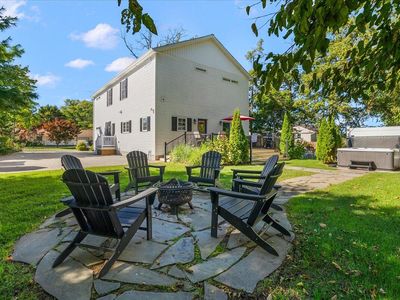 109 N Harrison St, New Buffalo, MI, 49117