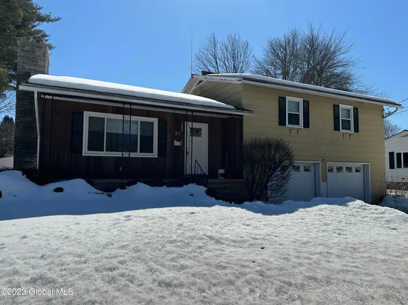 31 Patton Drive, Queensbury, NY 12804