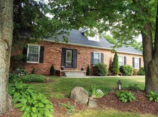 277 W Winds Dr, Almont, MI