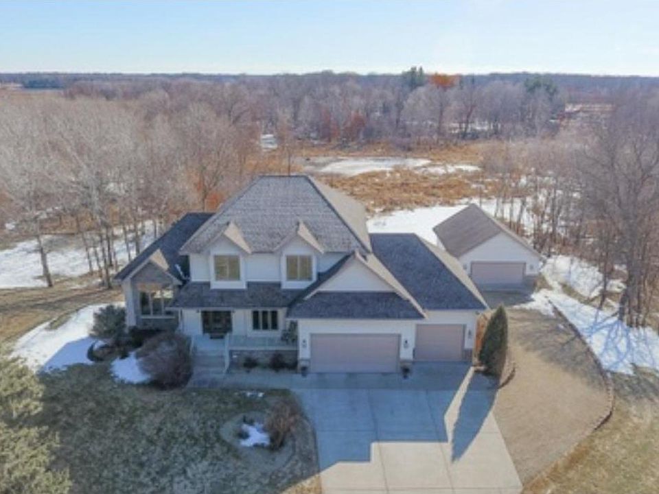 1st image of 1220 180th Ln NE