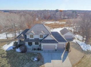 1220 180th Ln NE, Ham Lake, MN 55304