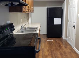 603 Pershing Rd, Zanesville, OH 43701