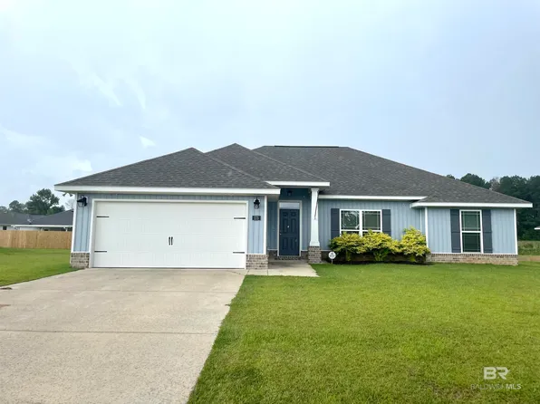 175 Saint Stevens Ct, Atmore, AL 36502