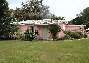 1st image of 616 12th Ave