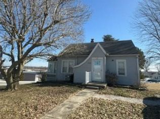 2626 Brosmer St, Jasper, IN 47546