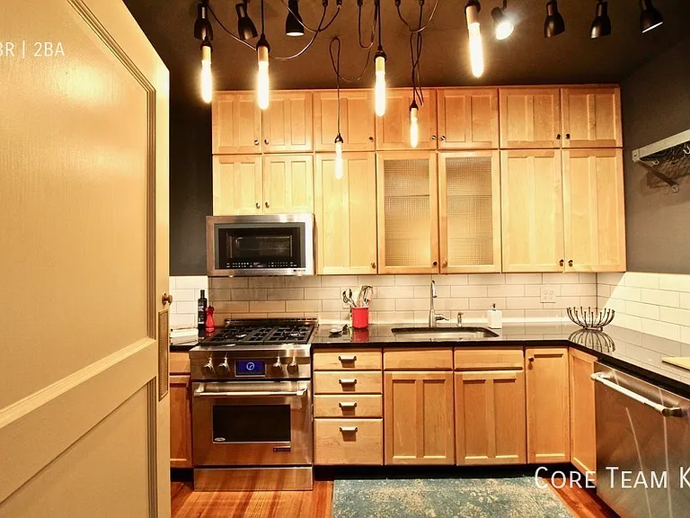 3813 Walnut St #3N — Photo 6