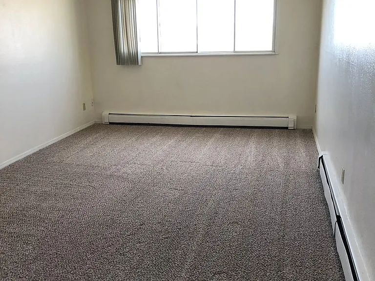 1820 Mactavish Ct — Photo 6