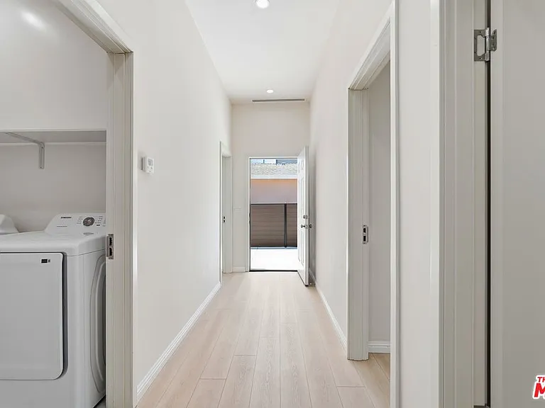 3765 Globe Ave — Photo 20