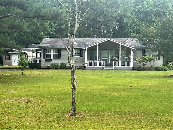 2nd image of 102 Foxcroft Dr