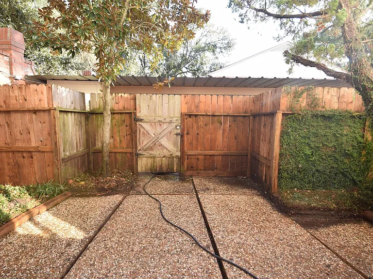 14239 Misty Meadow Ln — Photo 10