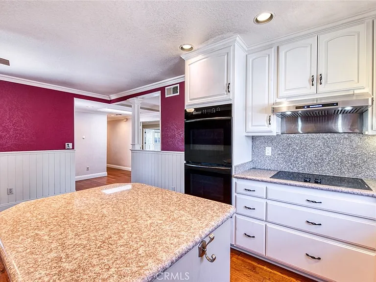 17597 Santa Paula Cir — Photo 3