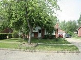 918 Worchester Dr, Fenton, MI 48430