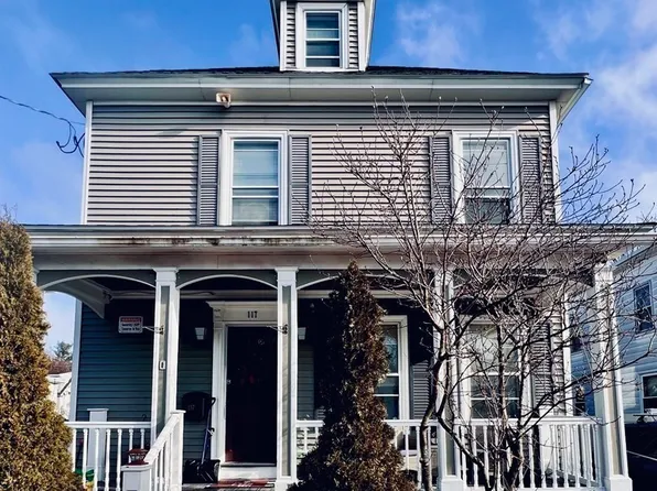 117 Jewett St, Lowell, MA 01850
