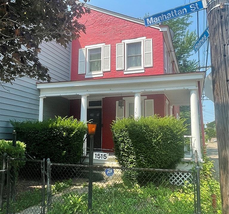 1st image of 1515 Manhattan St
