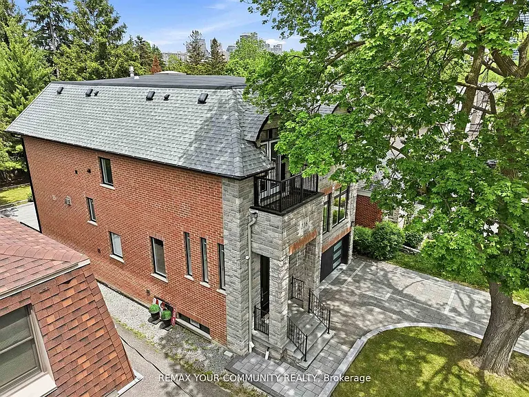 116 Park Home Ave — Photo 2