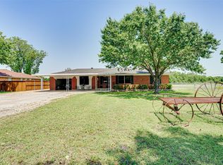 212 Main St, Lavon, TX 75166