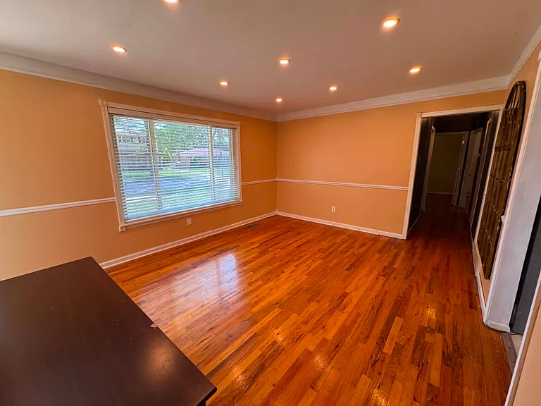 32345 Hawthorne Dr — Photo 24