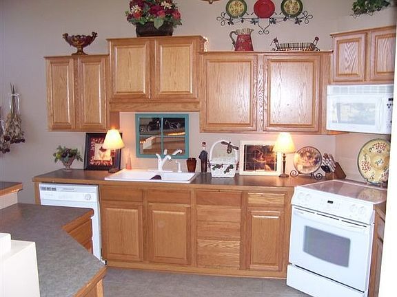 Accordian cabinets made of high quality oak