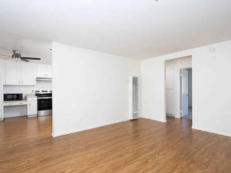 Jackson 23 Apartments — Photo 17