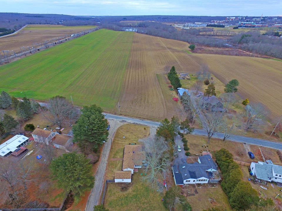 For Sale: 114 Waites Corner Road, West Kingston, RI 02892