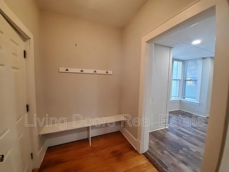 1940 S 16th St #1 — Photo 14