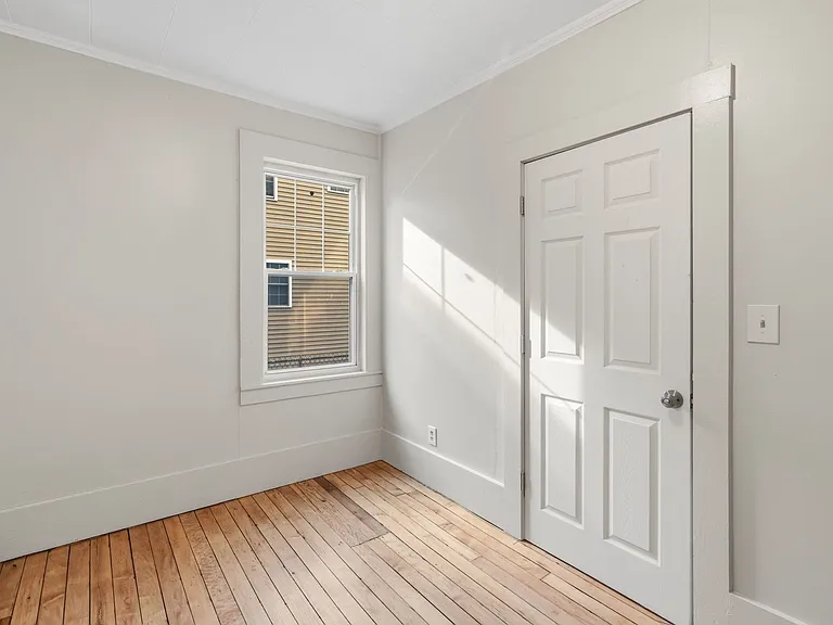 48 Hubbard St — Photo 11