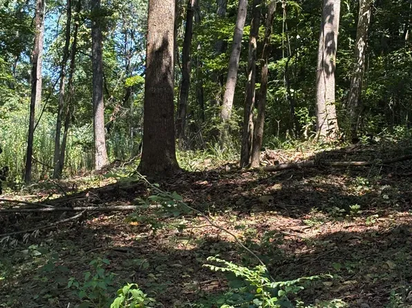 155 Sgt Holden Ln, Athens, AL 35614