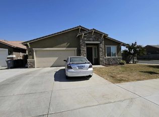 900 Mulberry Ct, Lindsay, CA 93247