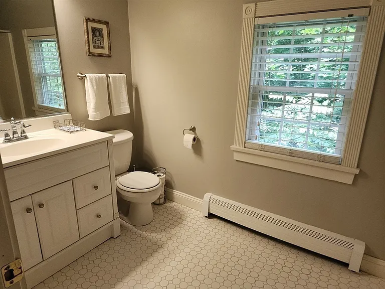 190 Southville Rd #190 — Photo 13