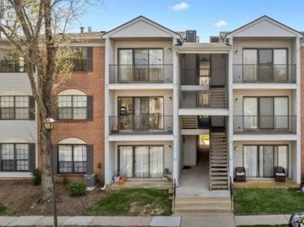 81 Fisher Dr #81, Franklin Park, NJ 08823