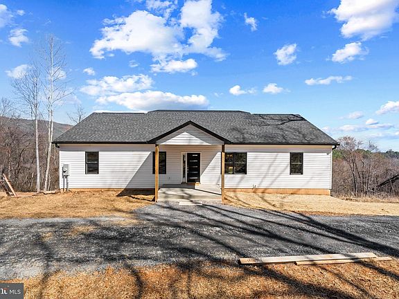 2nd image of 930 River View Rd