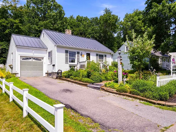 15 Monadnock Street, Nashua, NH 03064