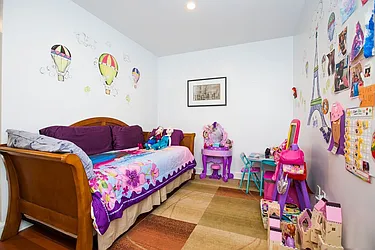Rented by BLU Real Estate