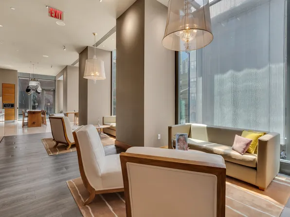 9 West 31st Street image 7 of 15