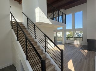 28 Outrigger St APT 5, Marina Del Rey, CA 90292