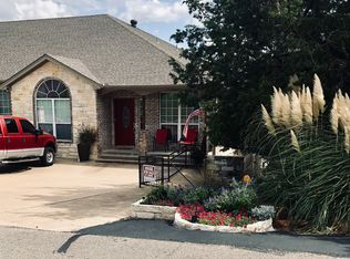 5244 Country Club Dr, Granbury, TX 76049