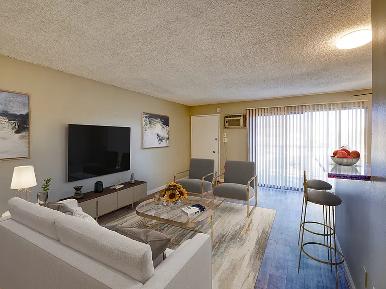 9954 Ramona St — Photo 4