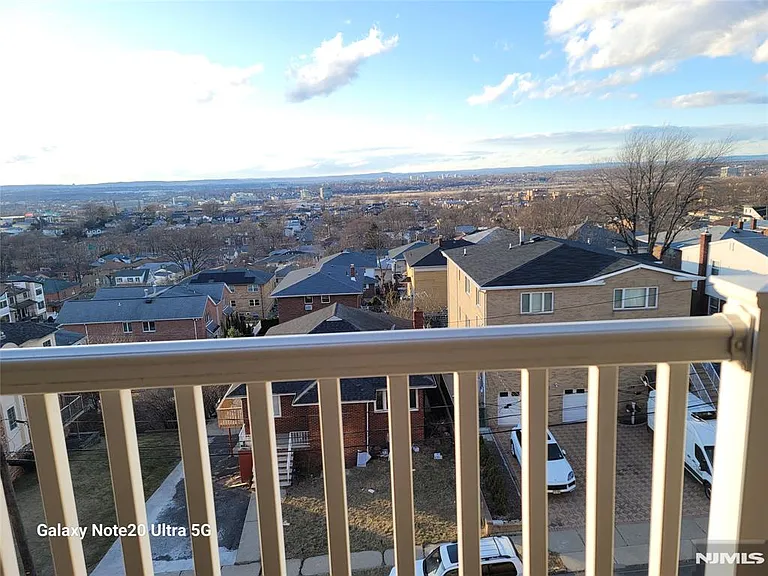 411 E Brinkerhoff Ave #102 — Photo 13