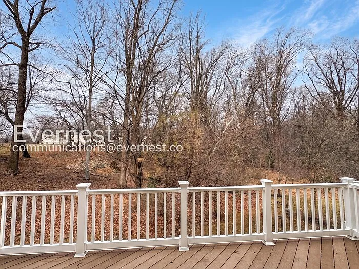 1620 Whitehall Dr — Photo 24