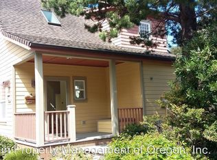 85 Stone Bridge Ct, Yachats, OR 97498