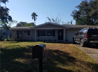 1734 Greenhill Dr, Clearwater, FL 33755