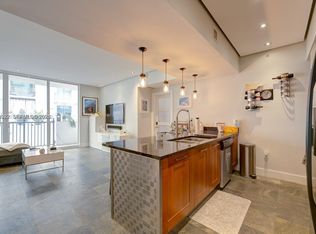 4100 Salzedo St APT 509, Coral Gables, FL 33146