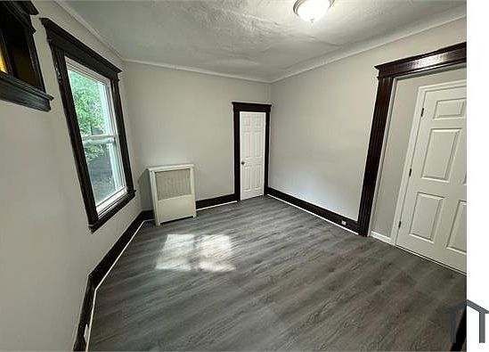3rd image of 69 Farley Ave #2