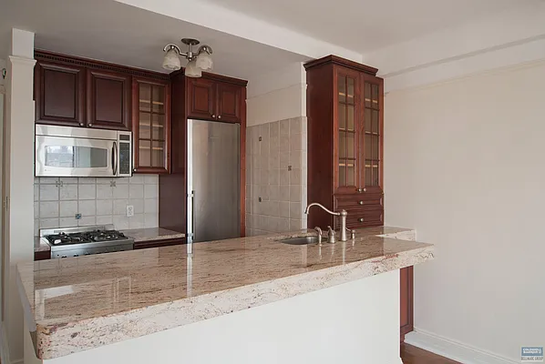 Rented by Bellmarc Realty | media 5