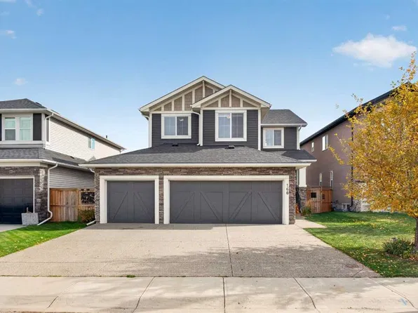 160 W Rainbow Falls Pass, Chestermere, AB T1X 0S6