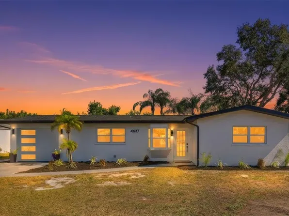 4637 Maceachen Blvd, Sarasota, FL 34233