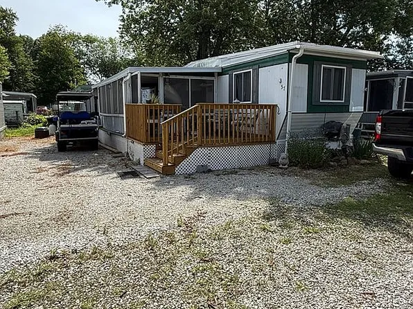 101 Rose Ln Lot 57, Pt Clinton, OH 43452