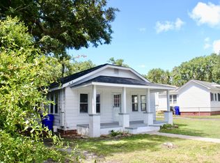 1910 Lennoxville Rd, Beaufort, NC 28516